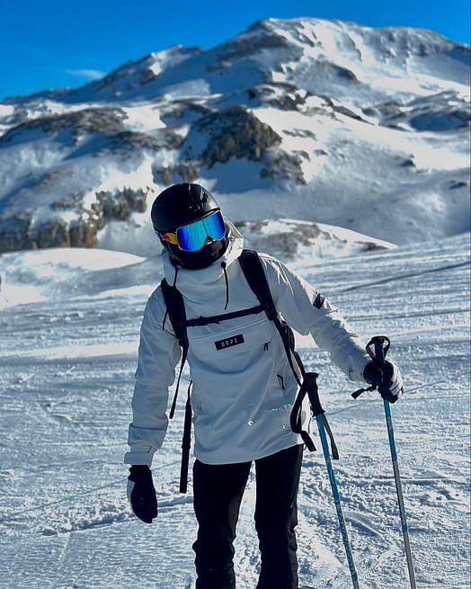 Kunde @dylan_scalfati i Dope Blizzard Skijakke Herre Corduroy Whitish