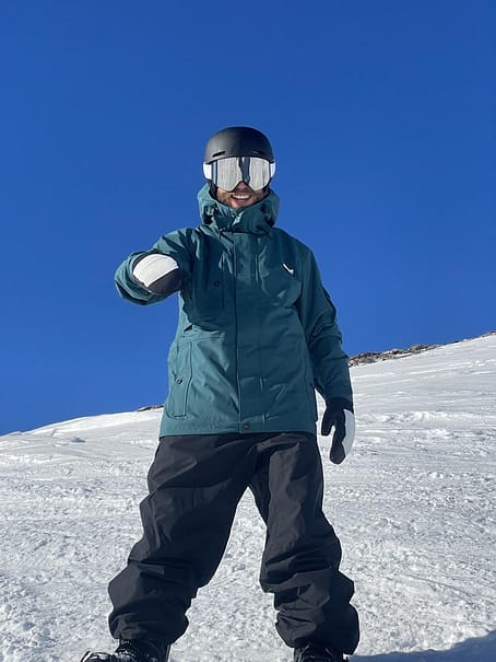Kunde @seb.on.snow i Dope Adept Snowboardjakke Herre Bottle Green