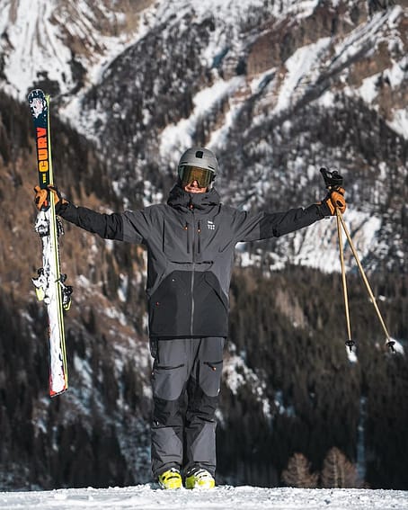 Kunde @felixwiemers i Montec Arch Snowboardjakke Herre Metal Blue/Black Renewed