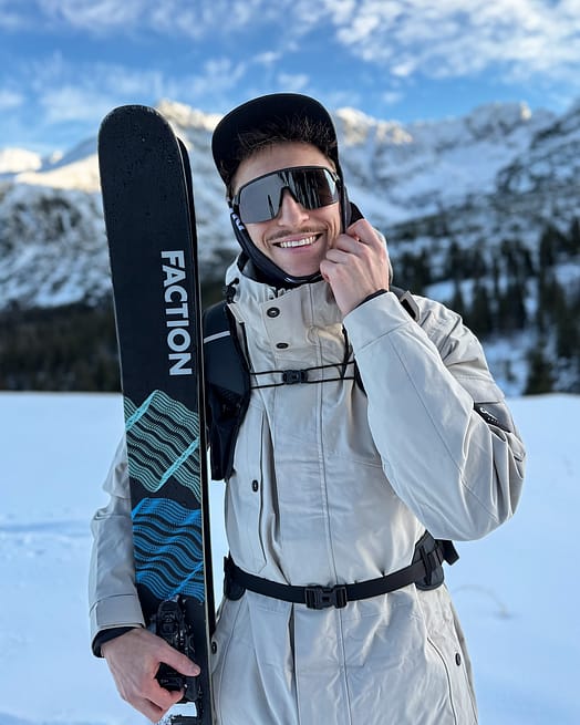 Kunde @nikos_jpg i Dope Adept Snowboardjakke Herre Sand Renewed