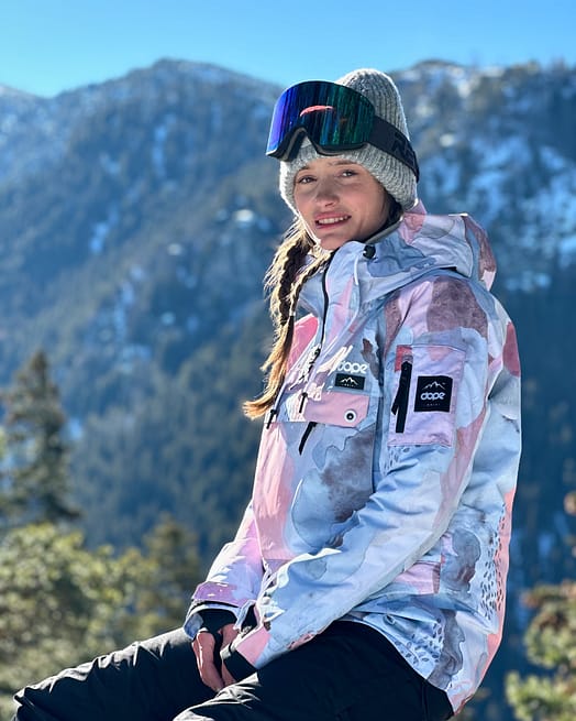 Kunde @di.nicolaevna i Dope Annok W Snowboardjakke Dame Washed Ink