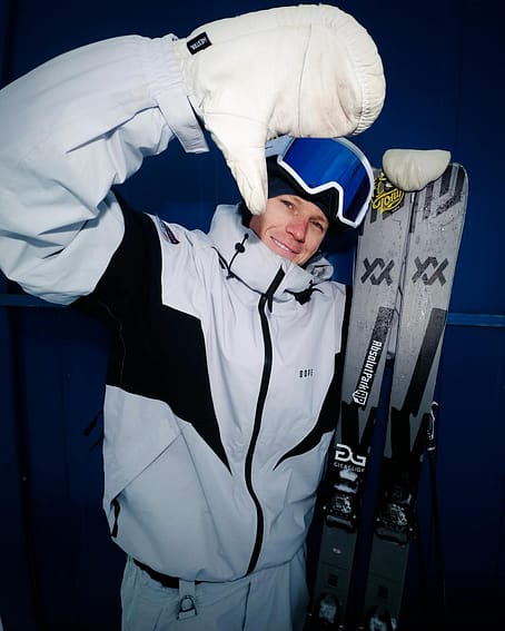 Kunde @baumgartner_sam i Dope Spartan Skijakke Herre Spike Light Grey/Black