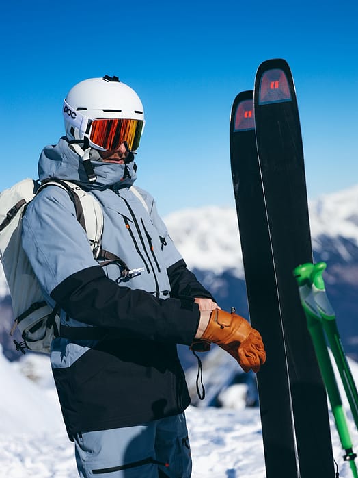 Kunde @kevin_maderegger i Montec Arch Snowboardjakke Herre Soft Blue/Black