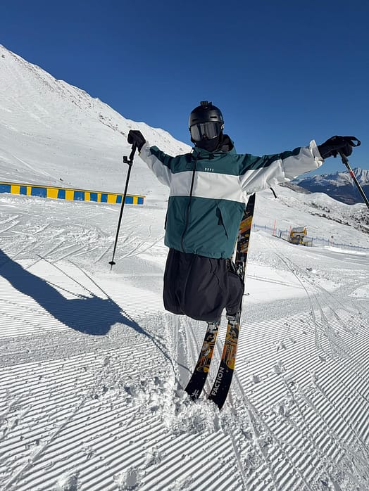 Kunde @confettyboy i Dope Spartan Snowboardjakke Herre Stripe Bottle Green/Light Grey Renewed