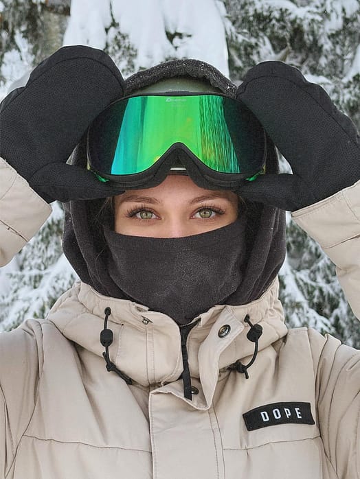 Kunde @sarahsmii i Dope Puffer W Full Zip Skijakke Dame Sand