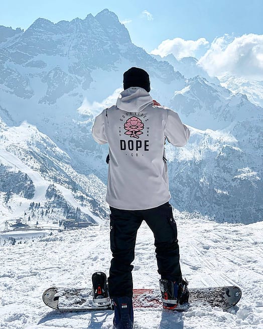Kunde @lorenzodedo i Dope Yeti 2021 Skijakke Herre Rose Light Grey