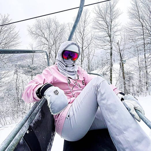 Kunde @meganholleran8 i Dope Yeti W Snowboardjakke Dame 2X-Up Soft Pink Renewed