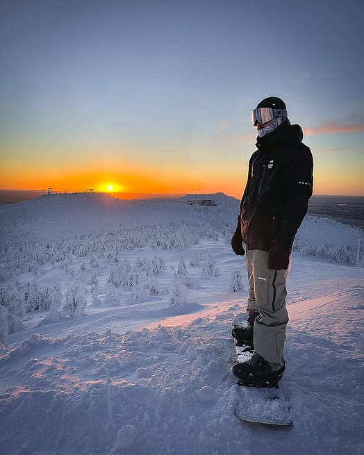Kunde @alberto_romagnoli i Montec Fawk Snowboardbukse Herre Greenish Renewed