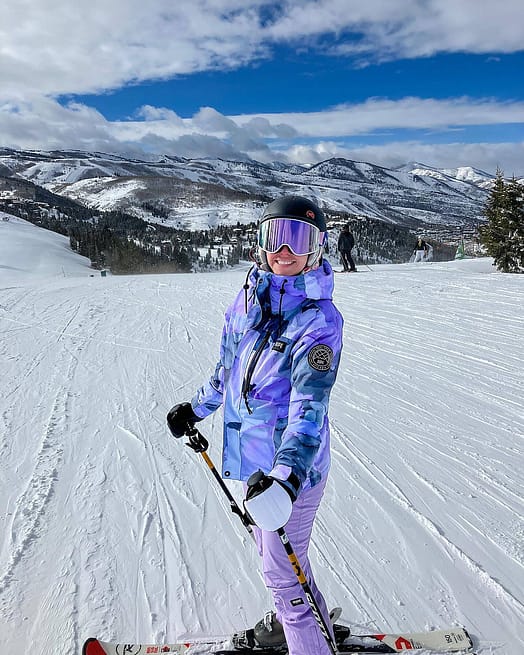 Kunde @elegantfocused_divine i Dope Blizzard W Full Zip Skijakke Dame Blot Violet