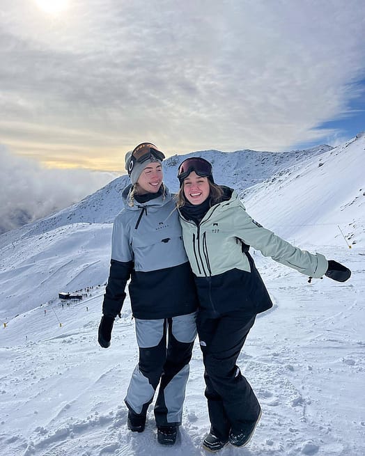 Kunde @annaboulton_ i Montec Fawk W Snowboardbukse Dame Soft Blue/Black Renewed