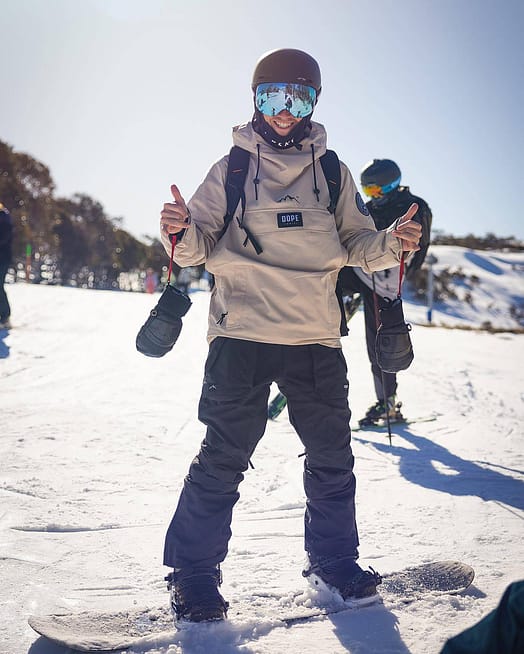Kunde @jason_pratt_ i Dope Blizzard Snowboardjakke Herre Sand Renewed