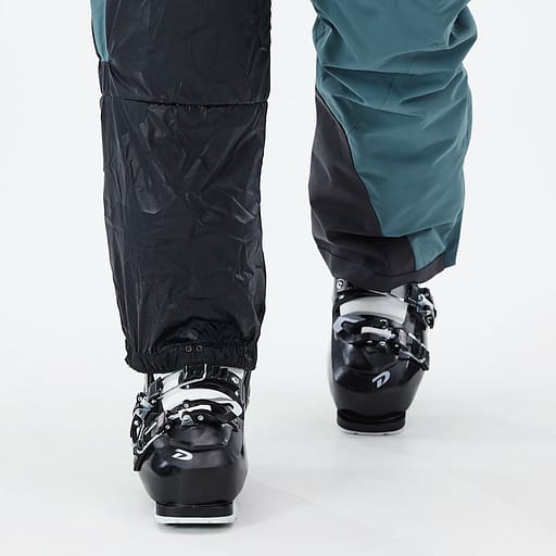 Elastiske snøgamasjer.
