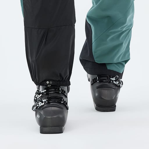 Elastiske snøgamasjer.
